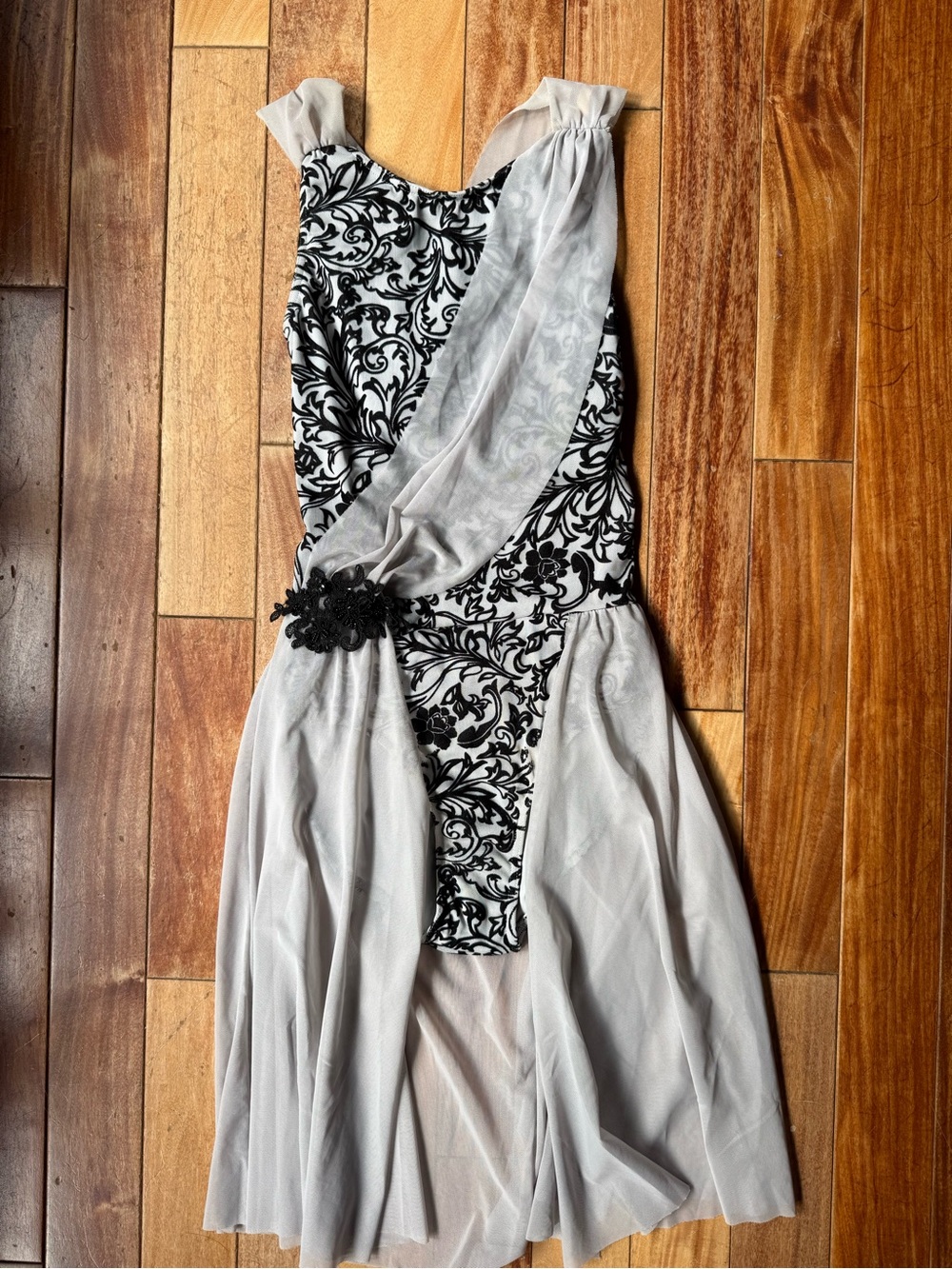 Weissman Adult XS Black & White Contemporary Ballet Dance Costume